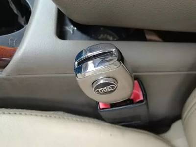 宝马女司机殒命高速，车内饰品成致命元凶